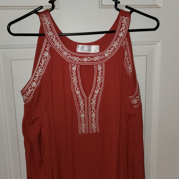 Time And Tru Dress - Picture 2 of 5
